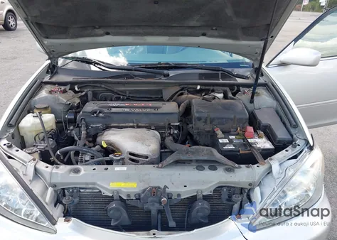 2004 Toyota Camry Le from USA, damaged, VIN 4T1BE32K74U838272